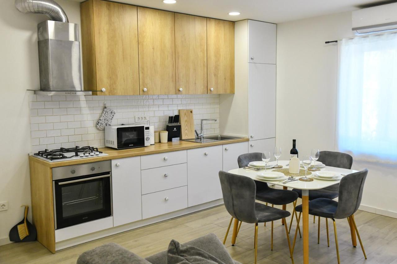 Apartment Maris Sinj Extérieur photo
