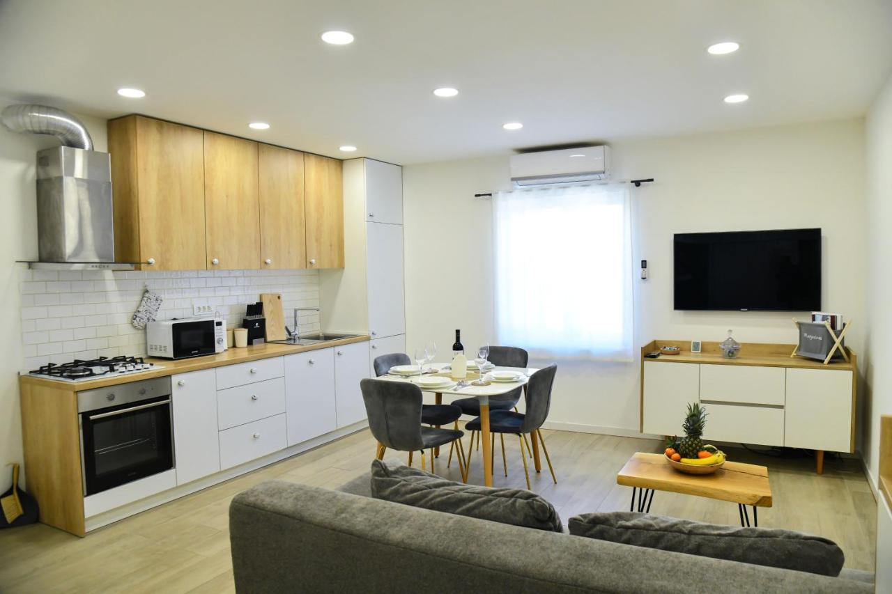 Apartment Maris Sinj Extérieur photo