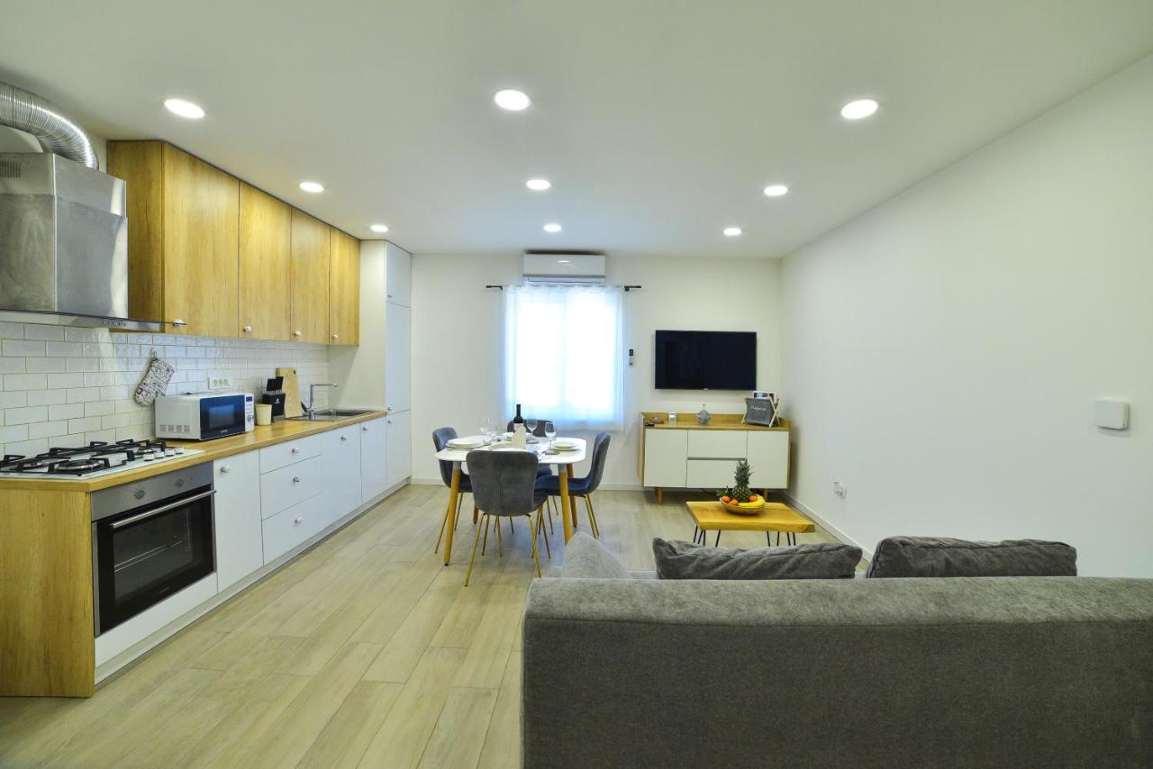 Apartment Maris Sinj Extérieur photo